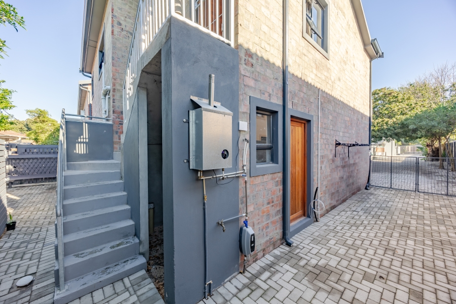 4 Bedroom Property for Sale in Belgravia Western Cape